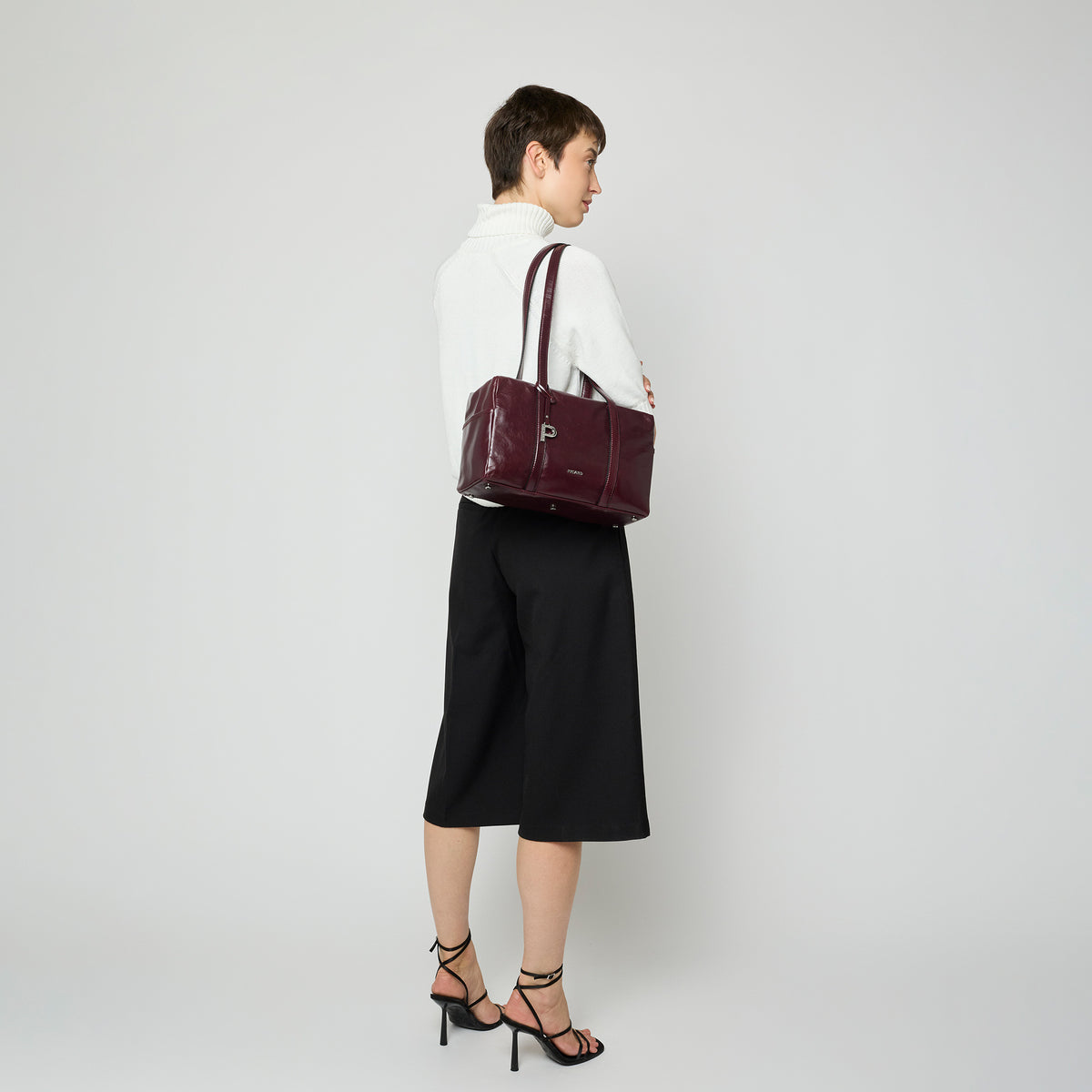 Schultertasche Peakline 5686